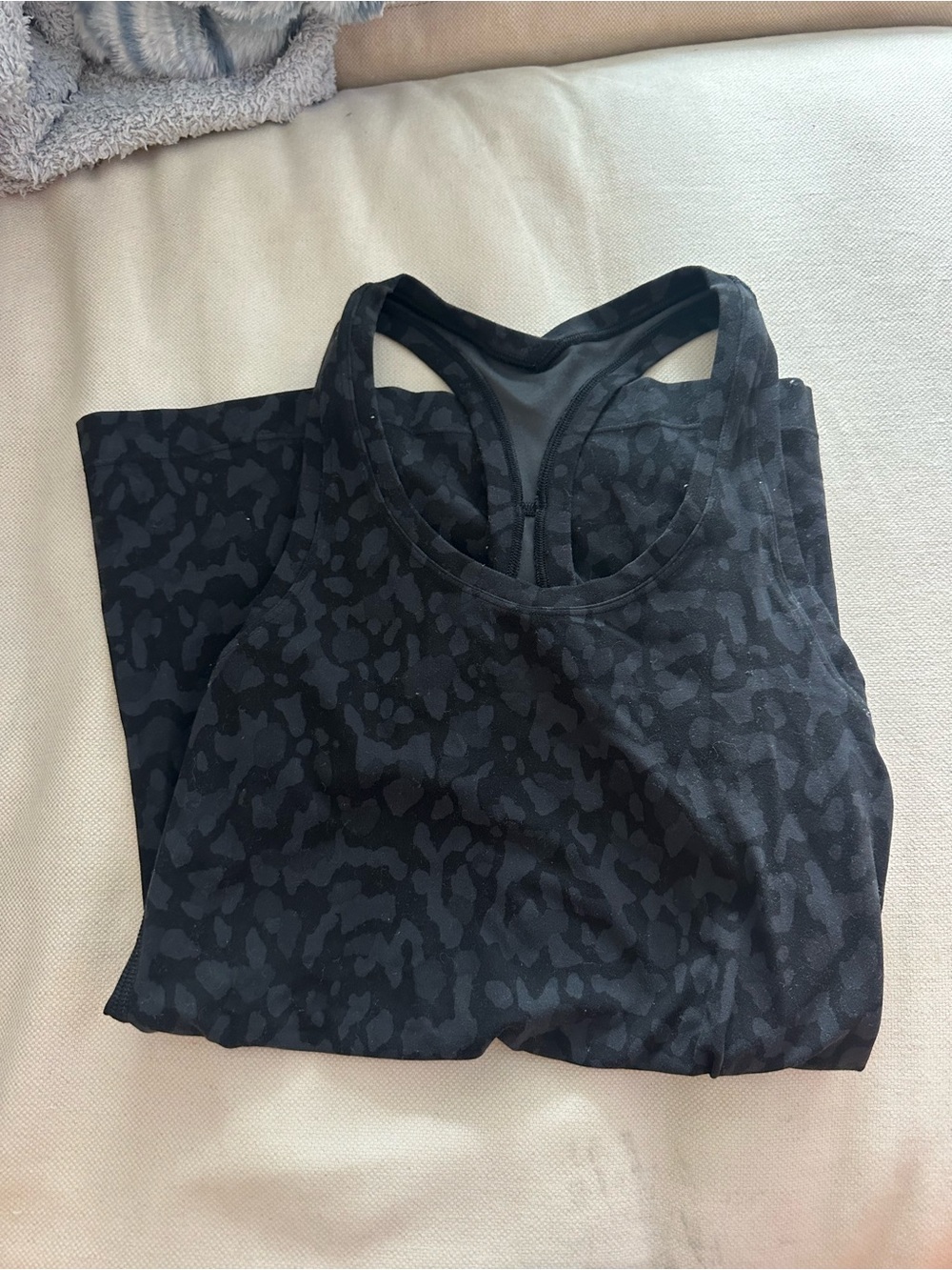 Lululemon tank top